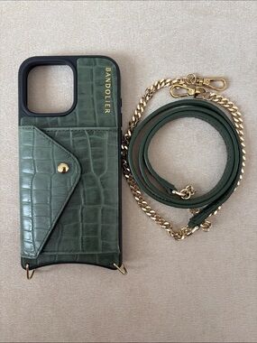 16 Pro Max Bandolier Green Croc-Embossed Leather Crossbody Phone Case